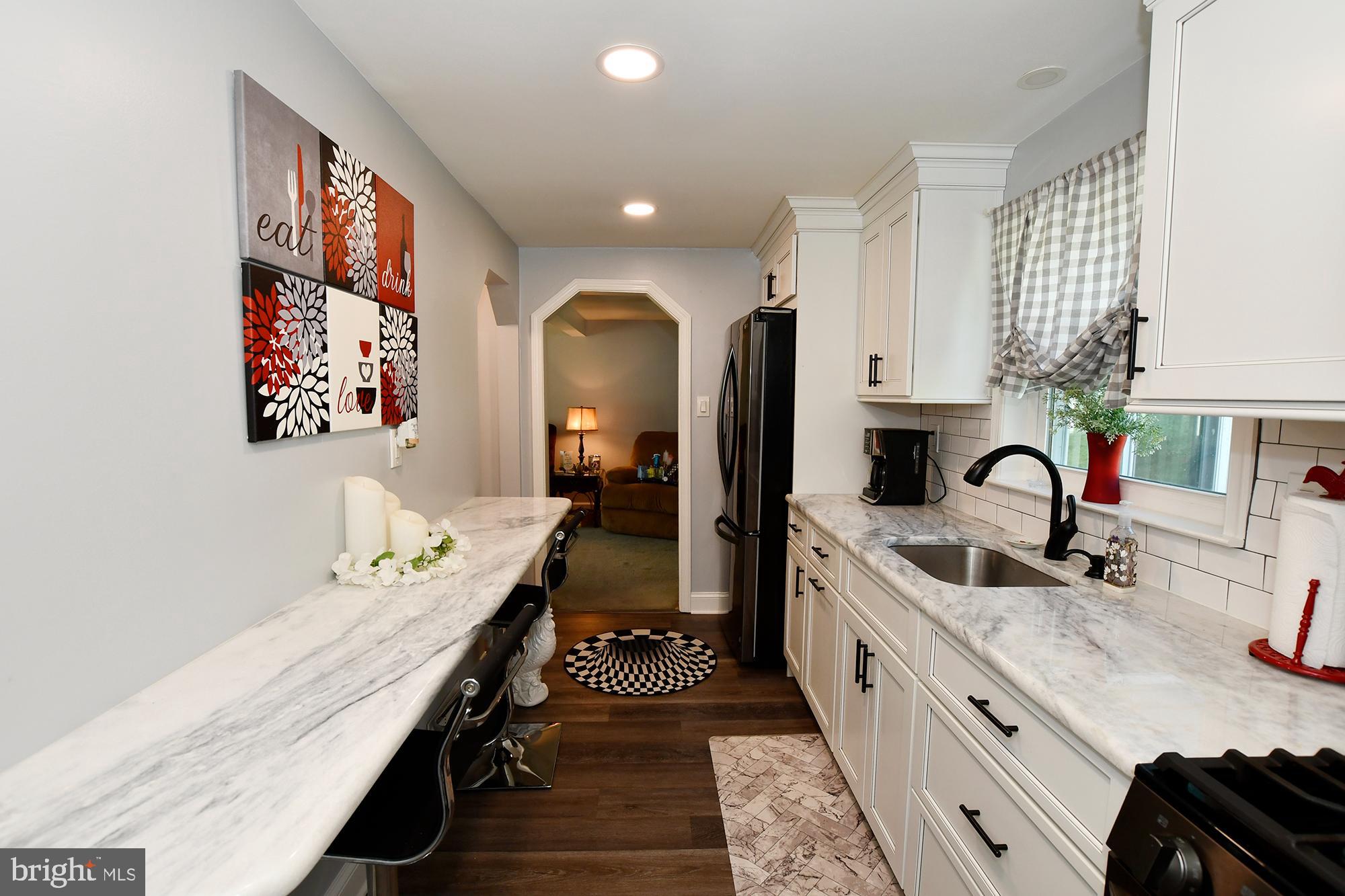 204 West Chelton Road Brookhaven, PA 19015 - Photo 8 of 24 Gallery Image 8
