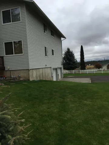 $475,000 | 324 North Silver Lake Avenue, Medical Lake, WA 99022