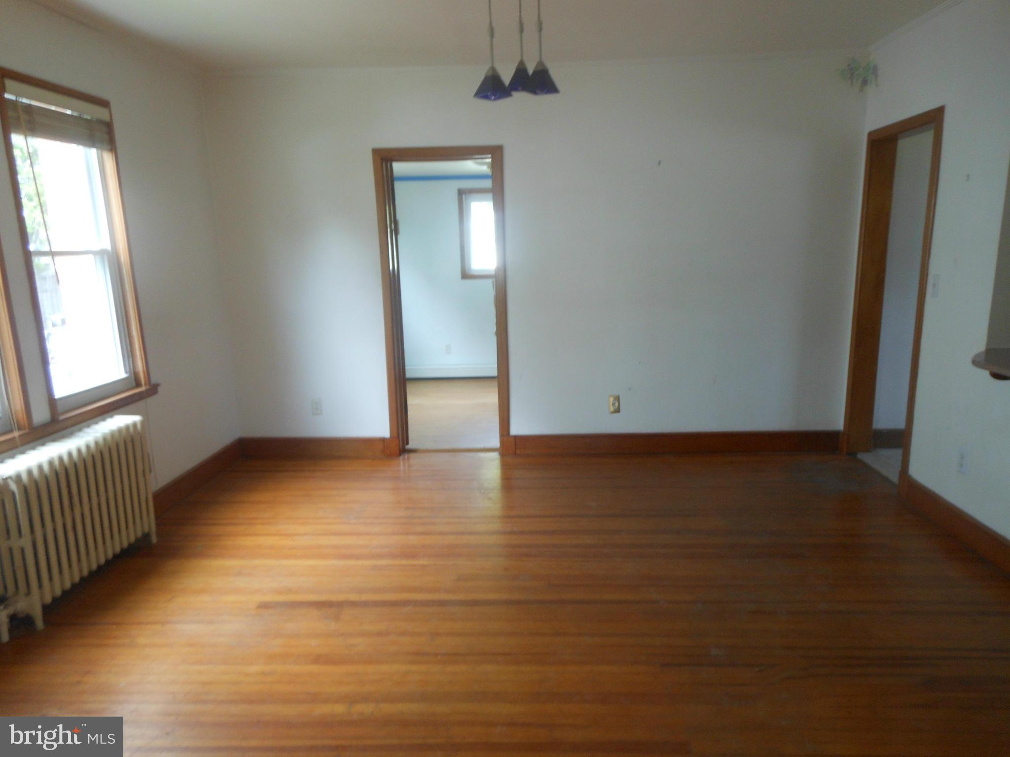 6800 Windsor Mill Road Baltimore, MD 21207 - Photo 5 of 12 Dining Room