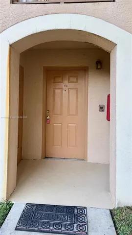 a view of utility room