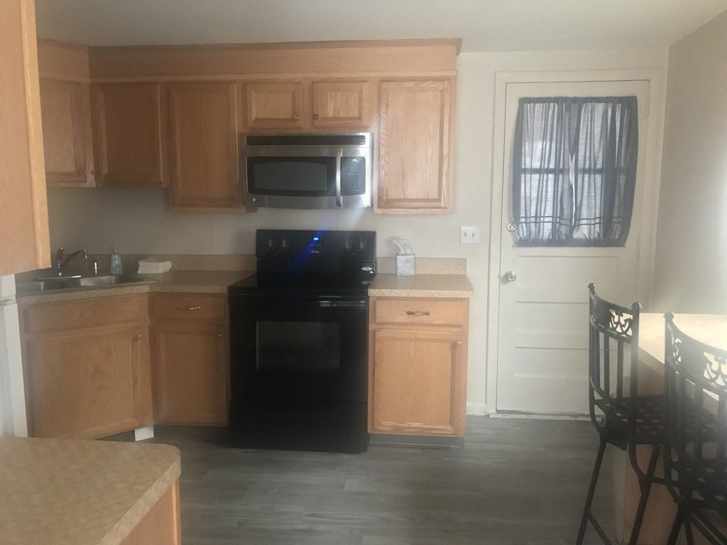 119 Tavistock Street Springfield, MA 01119 - Photo 4 of 11 Gallery Image 4
