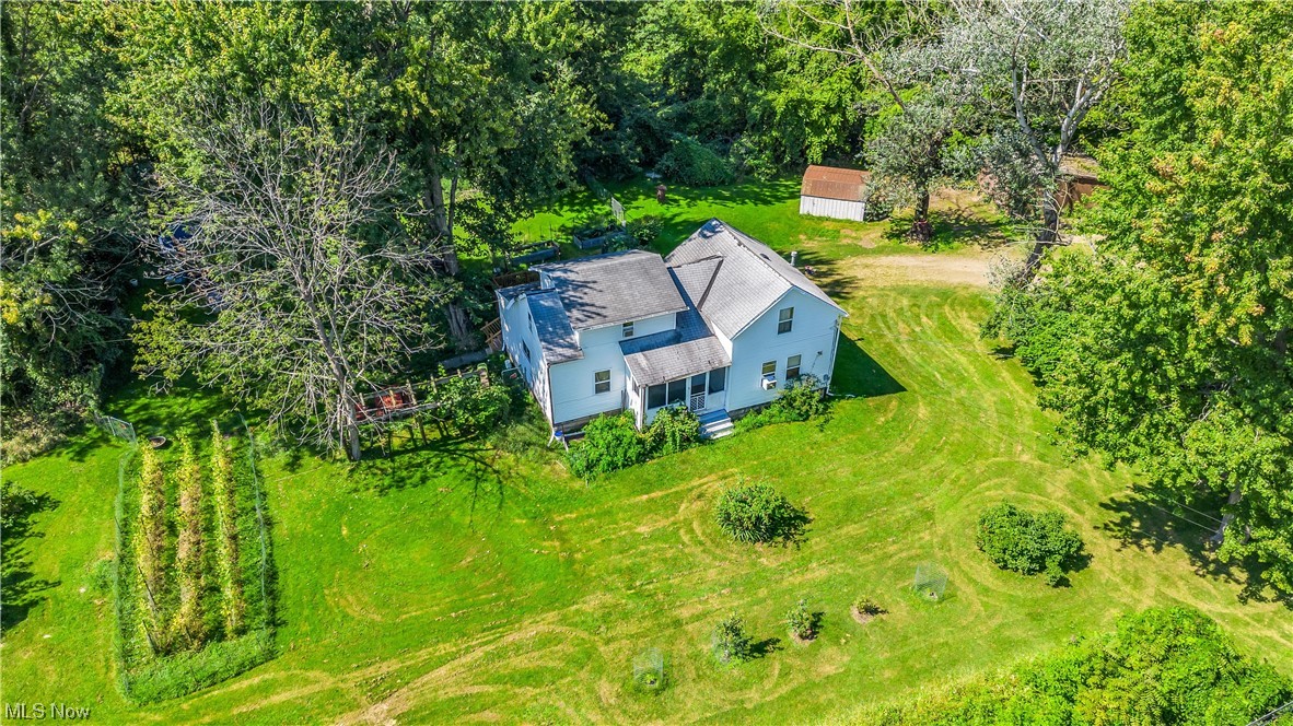 7610 Root Road North Ridgeville, OH 44039 - Photo 4 of 26