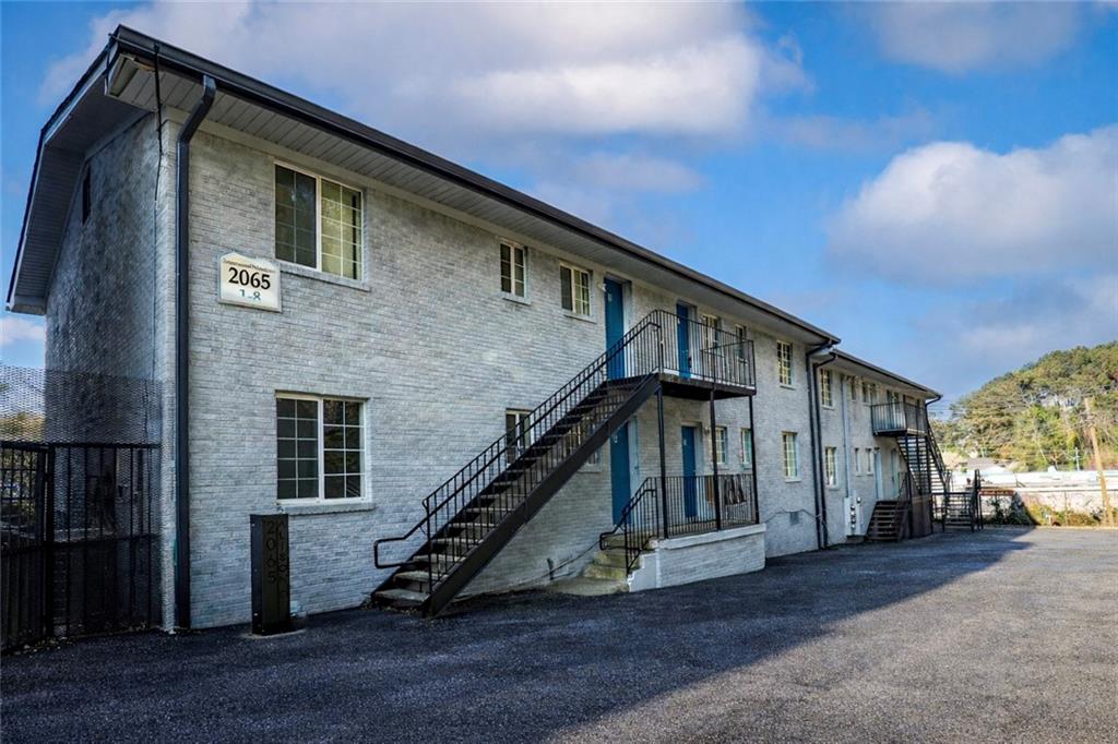 2065 Alison Court Southwest, Unit 2 Atlanta, GA 30311 - Photo 12 of 14