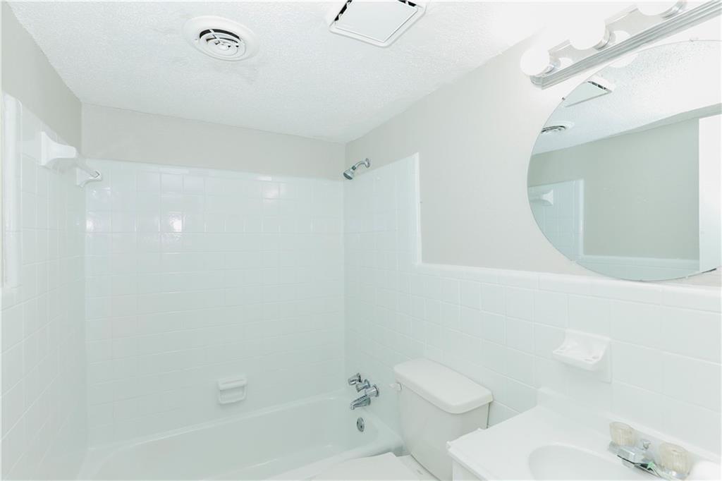 2065 Alison Court Southwest, Unit 2 Atlanta, GA 30311 - Photo 10 of 14