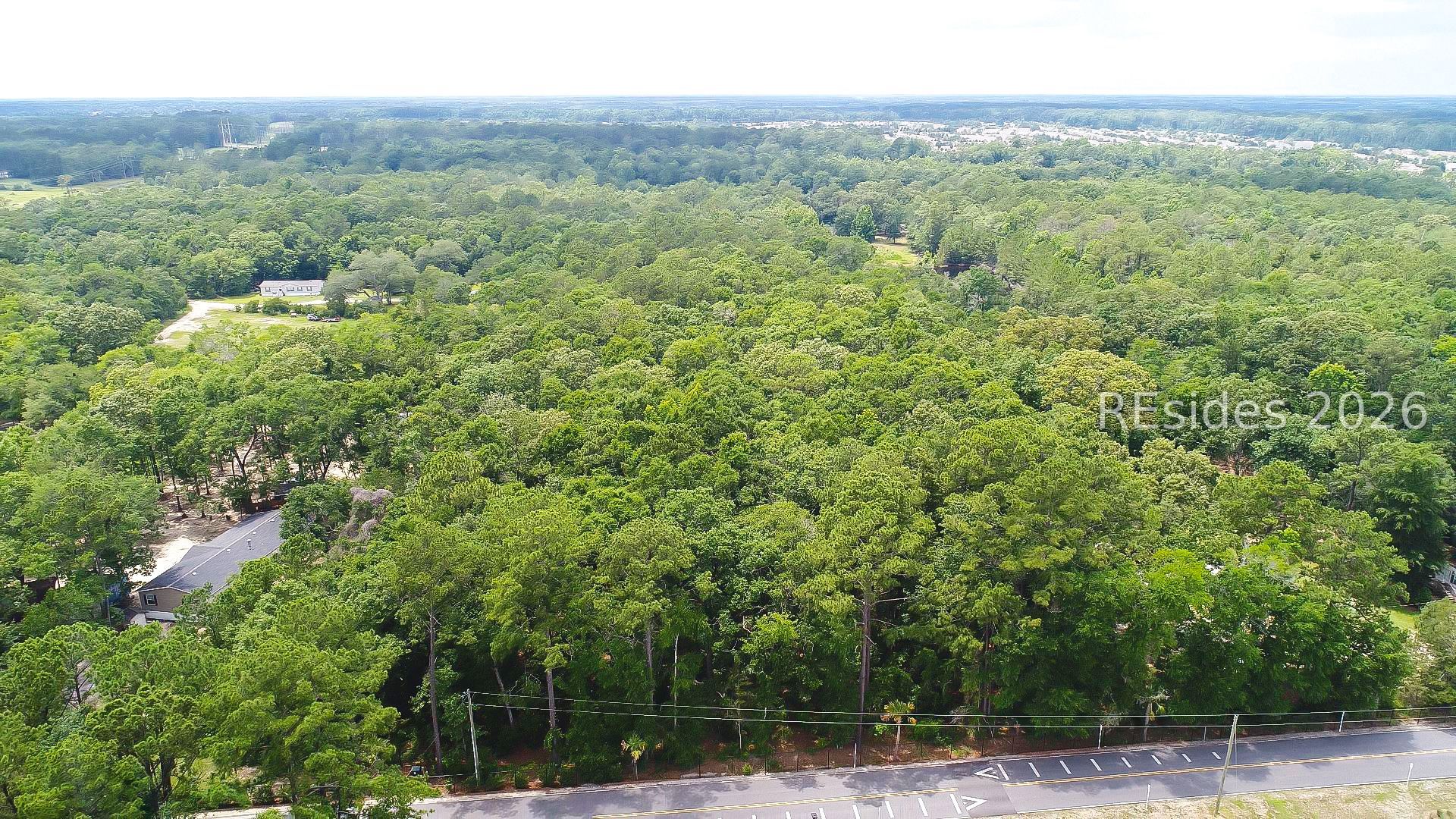 29 Davis Court Bluffton, SC 29910 - Photo 13 of 30