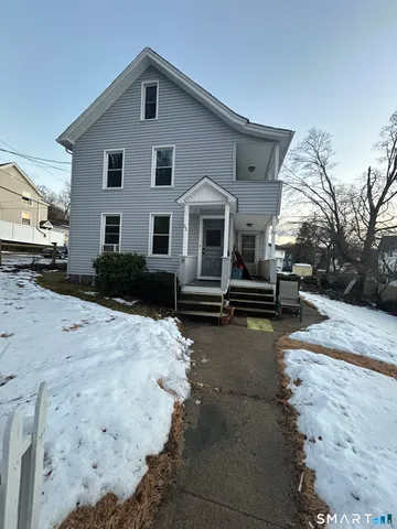 $1,400 | 63 Woodbine Street, Naugatuck, CT 06770
