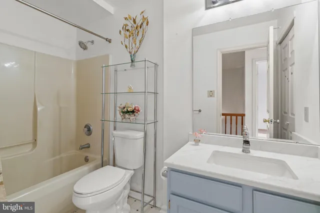 $548,000 | 12 Country Lane, Voorhees, NJ 08043