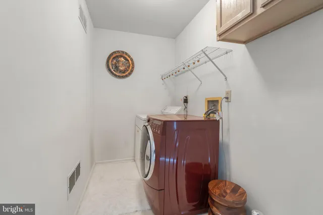 $548,000 | 12 Country Lane, Voorhees, NJ 08043