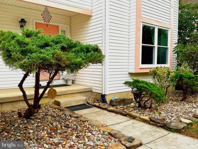 $548,000 | 12 Country Lane, Voorhees, NJ 08043