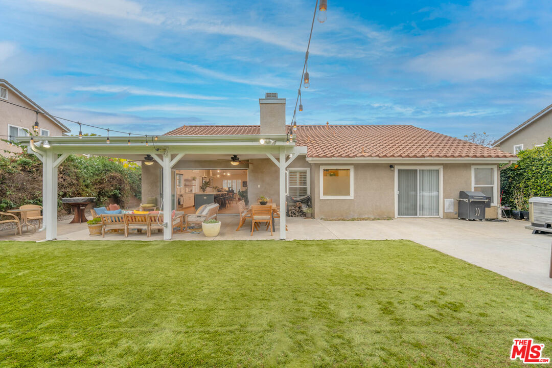 1220 Dincara Road Burbank, CA 91506 - Photo 33 of 33