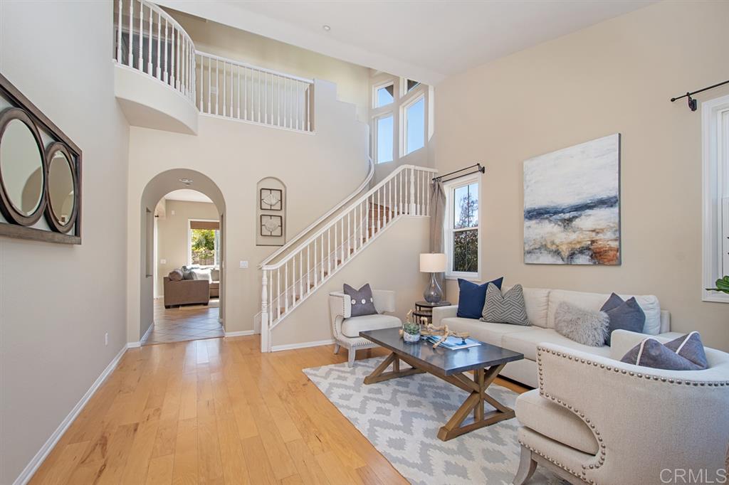 1111 Alexandra Lane Encinitas, CA 92024 - Photo 3 of 25 Gallery Image 3