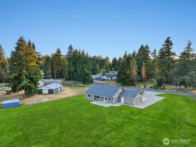 $637,900 | 19106 Nutmeg Street Southwest, Rochester, WA 98579