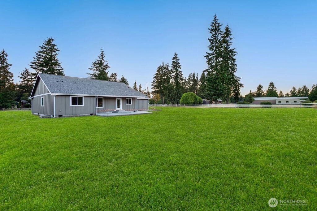 19106 Nutmeg Street Southwest Rochester, WA 98579 - Photo 13 of 16