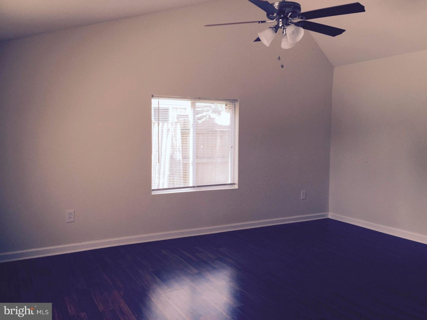 22 Ravine Lane Levittown, PA 19055 - Photo 5 of 23 Great Room