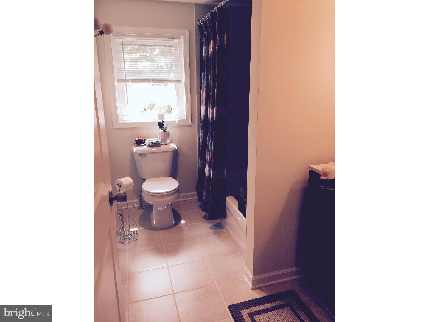 22 Ravine Lane Levittown, PA 19055 - Photo 8 of 23 Bathroom