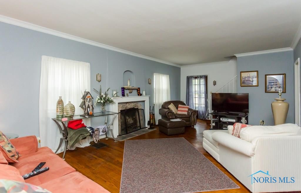 3820 Elmhurst Road Toledo, OH 43613 - Photo 4 of 34 Gallery Image 4
