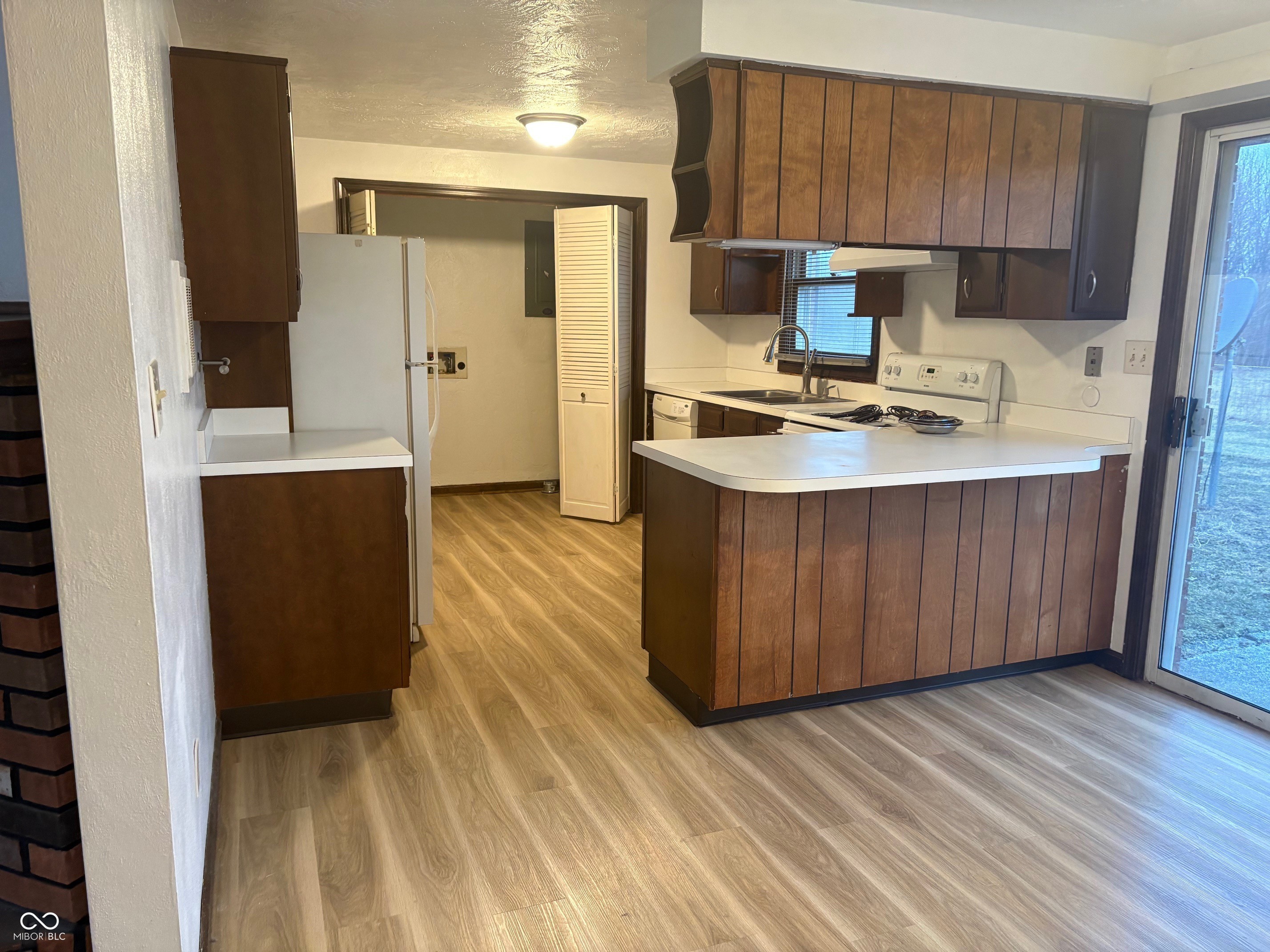 2124 Jackson Lane Anderson, IN 46011 - Photo 9 of 16