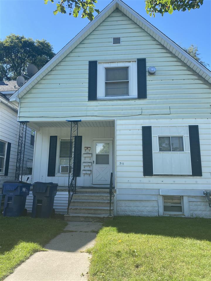 309 Adams Street Bay City, MI 48708 - Photo 2 of 23 Gallery Image 2