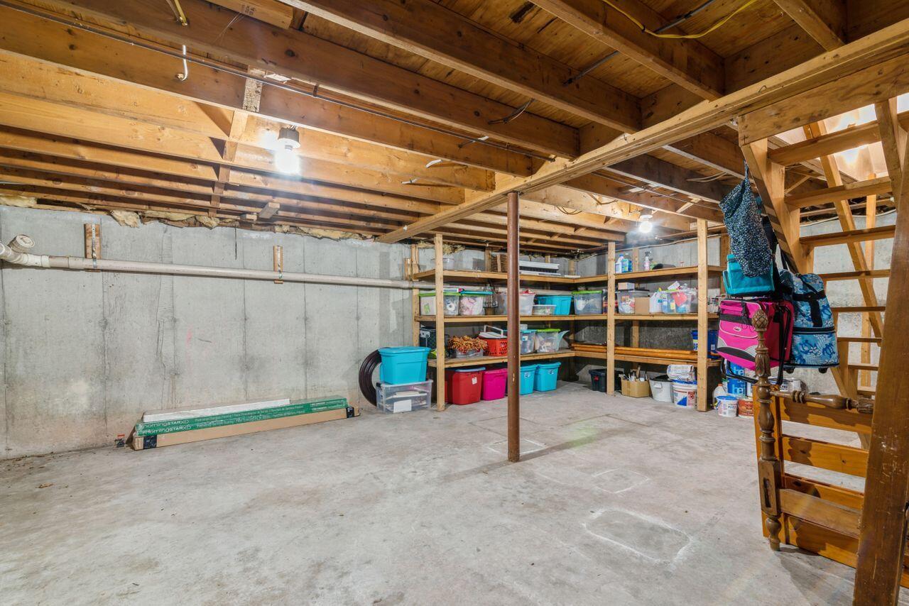 139 Roberts Ridge Road East Waterboro, ME 04030 - Photo 30 of 43 31_139RobertsRidgeRd_2044_HiRes