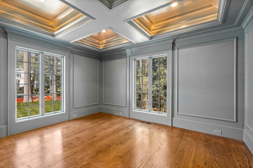 10 Albion Road Wellesley, MA 02481 - Photo 3 of 14