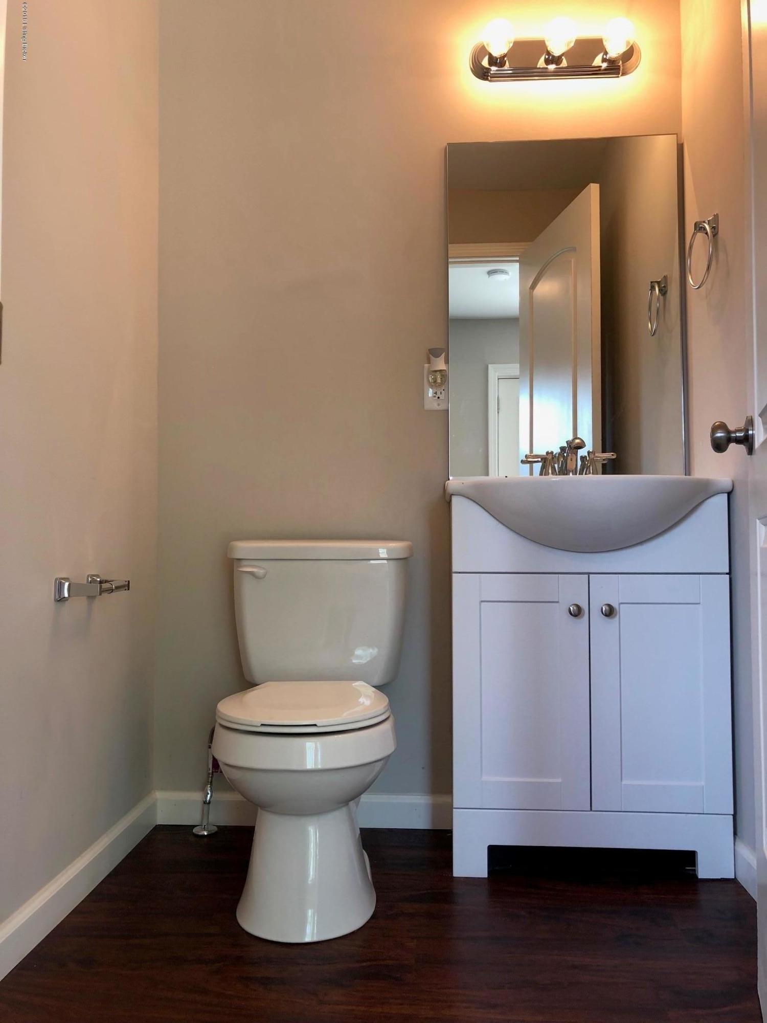 4851 Maryman Road Louisville, KY 40258 - Photo 17 of 25 photo 18