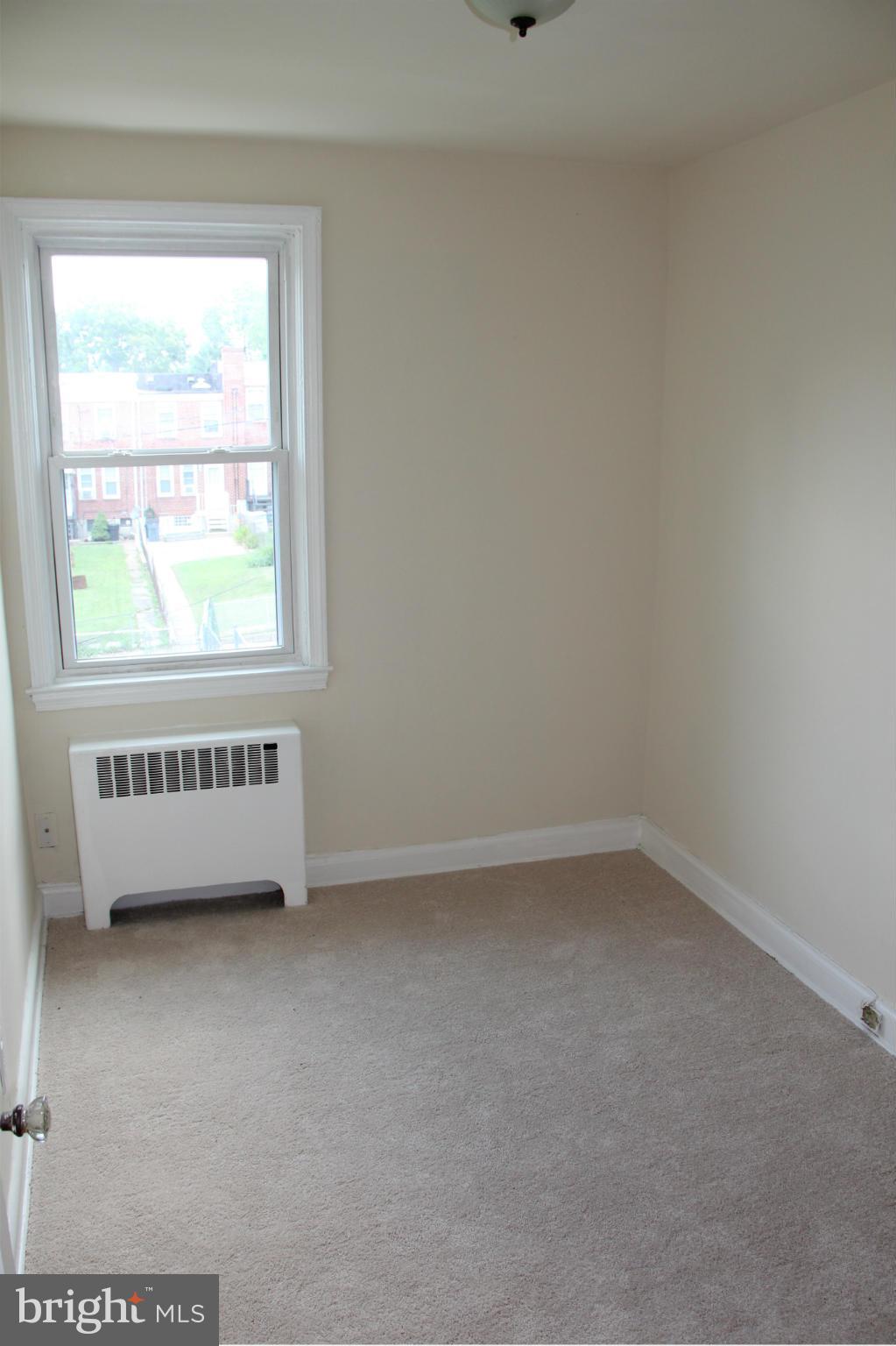 3662 Greenvale Road Baltimore, MD 21229 - Photo 11 of 20 Bedroom
