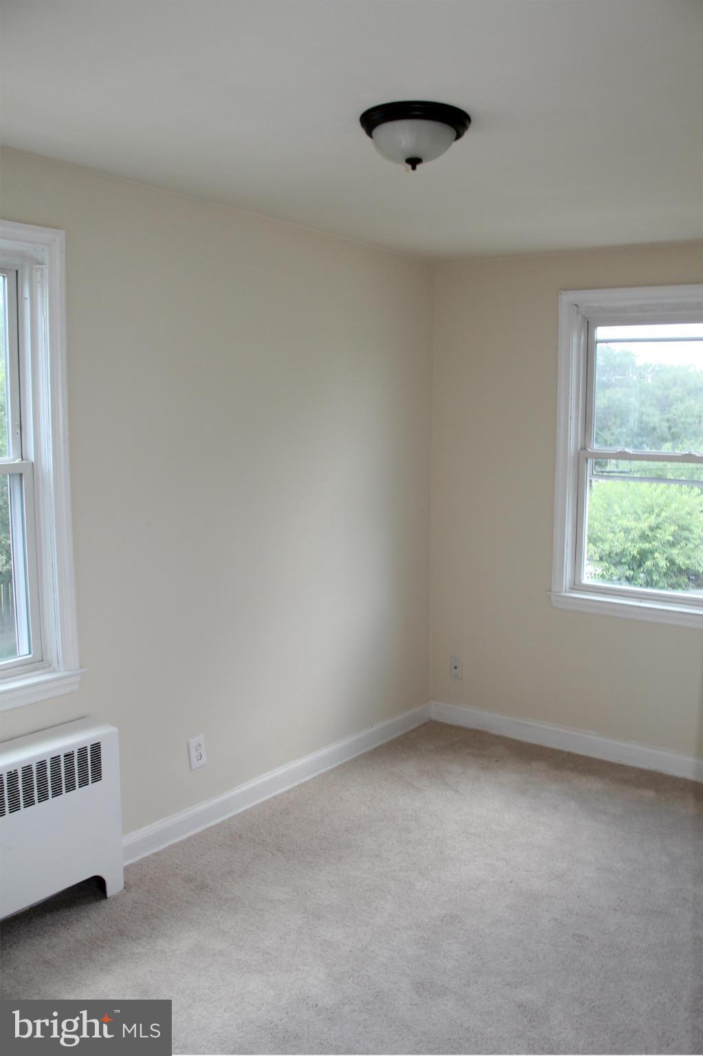 3662 Greenvale Road Baltimore, MD 21229 - Photo 12 of 20 Bedroom