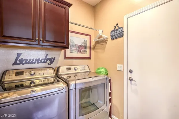 $1,950 | 3709 Corte Bella Hills Avenue, North Las Vegas, NV 89081