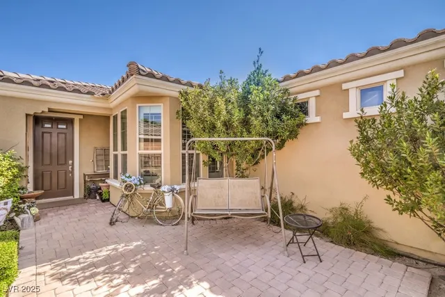 $2,200 | 3709 Corte Bella Hills Avenue, North Las Vegas, NV 89081