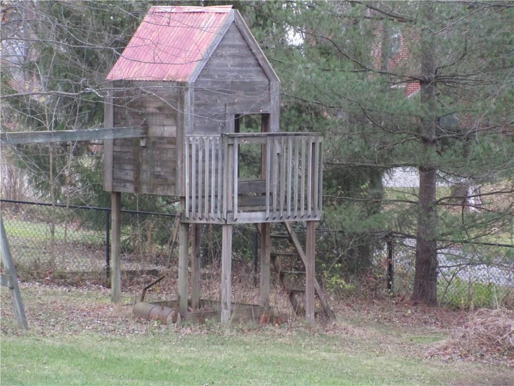 2631 Terrace Lake Road Columbus, IN 47201 - Photo 22 of 24 Gallery Image 22
