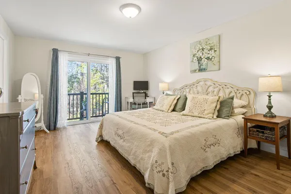 $550,000 | 25 Preservation Lane, Unit 12, South Portland, ME 04106