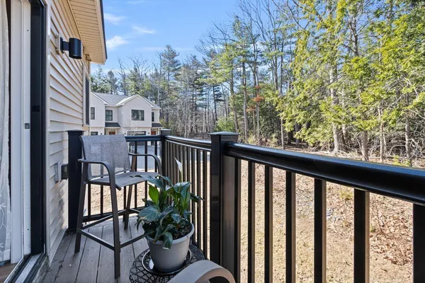 $550,000 | 25 Preservation Lane, Unit 12, South Portland, ME 04106