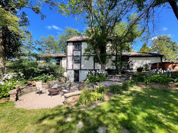 $340,000 | 23789 490th Avenue, Sanborn, MN 56083