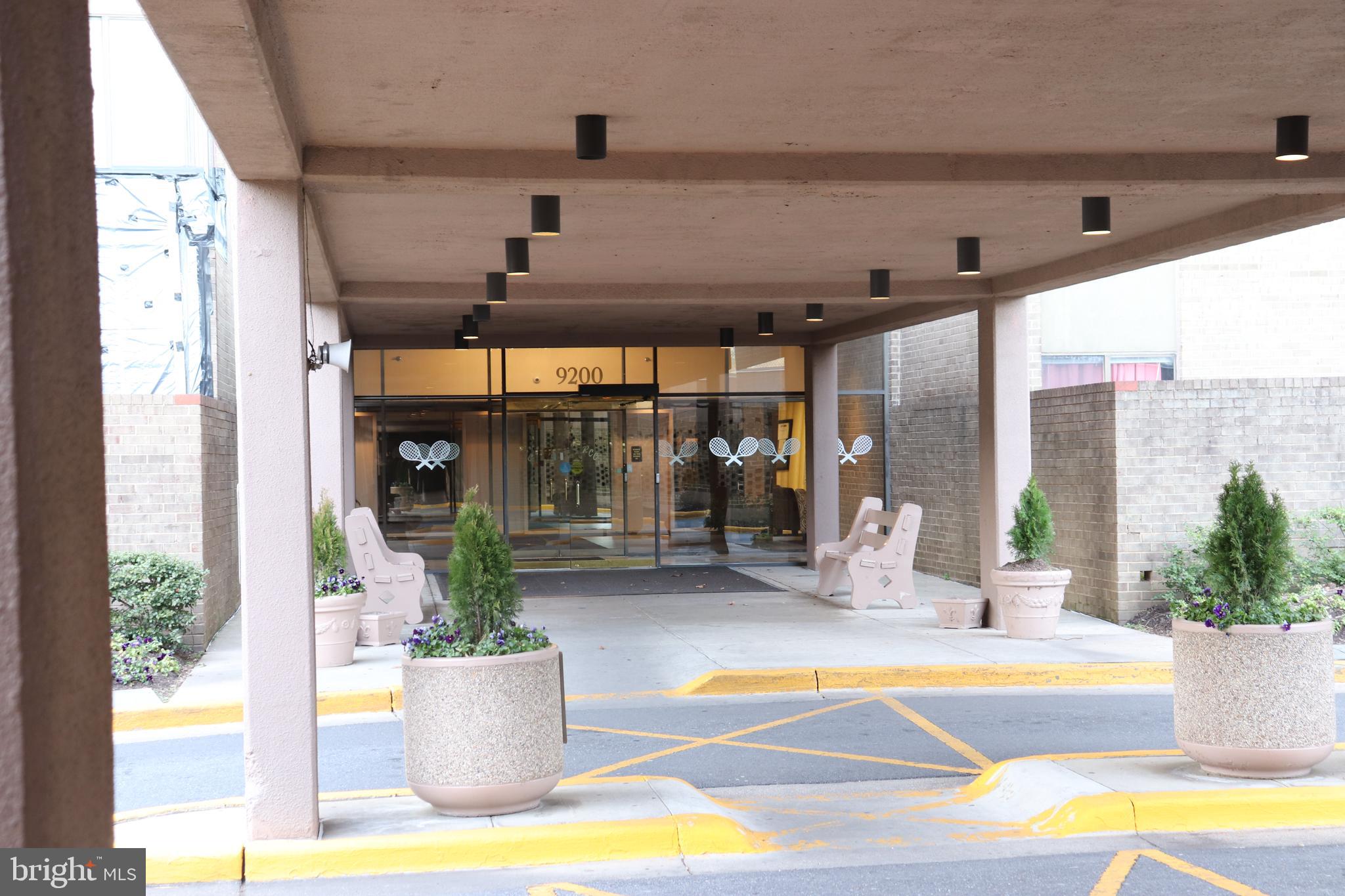 9200 Edwards Way, Unit 218 Adelphi, MD 20783 - Photo 10 of 20 Main Entry to Lobby