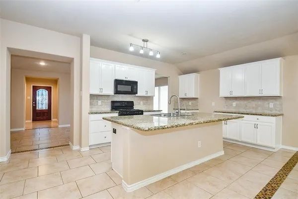 $2,800 | 18023 Tenasserim Pne Trace, Richmond, TX 77407