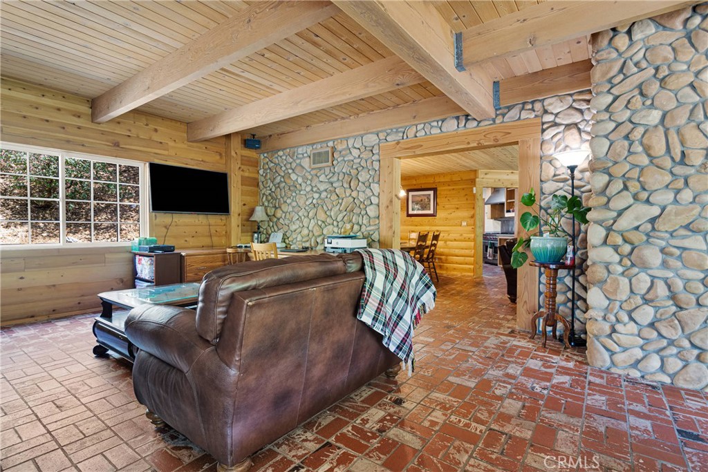 3537 Pinon Pines Road Wrightwood, CA 92397 - Photo 22 of 68