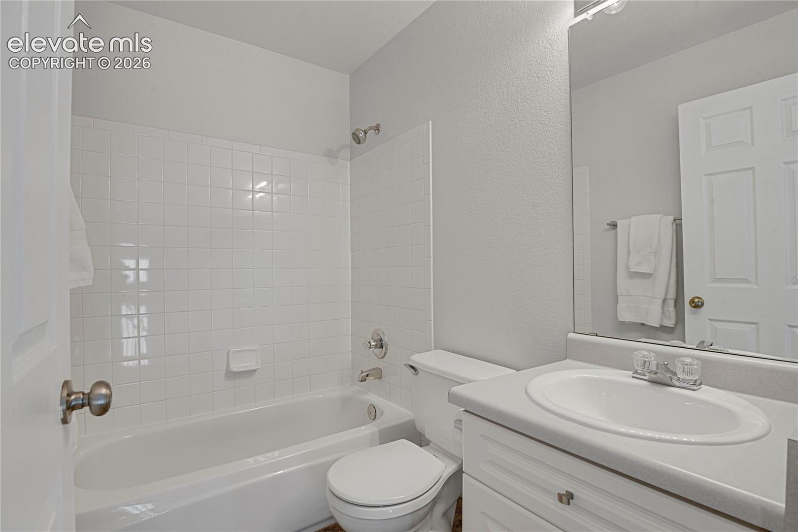 5430 Wangaratta Way Highlands Ranch, CO 80130 - Photo 20 of 28 Gallery Image 20