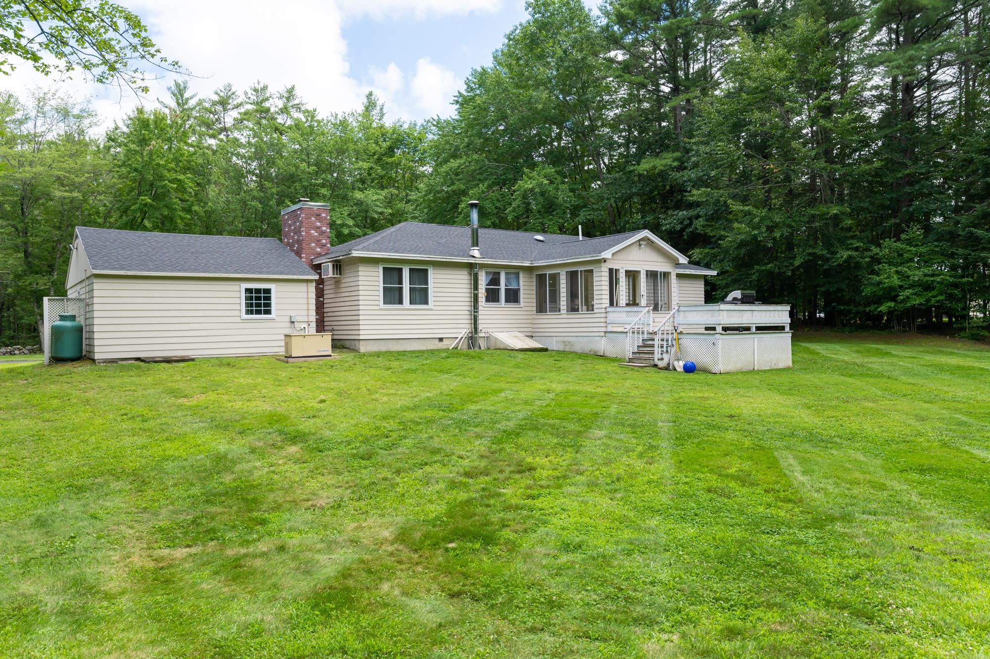 6 Allen Road Bow, NH 03304 - Photo 3 of 40