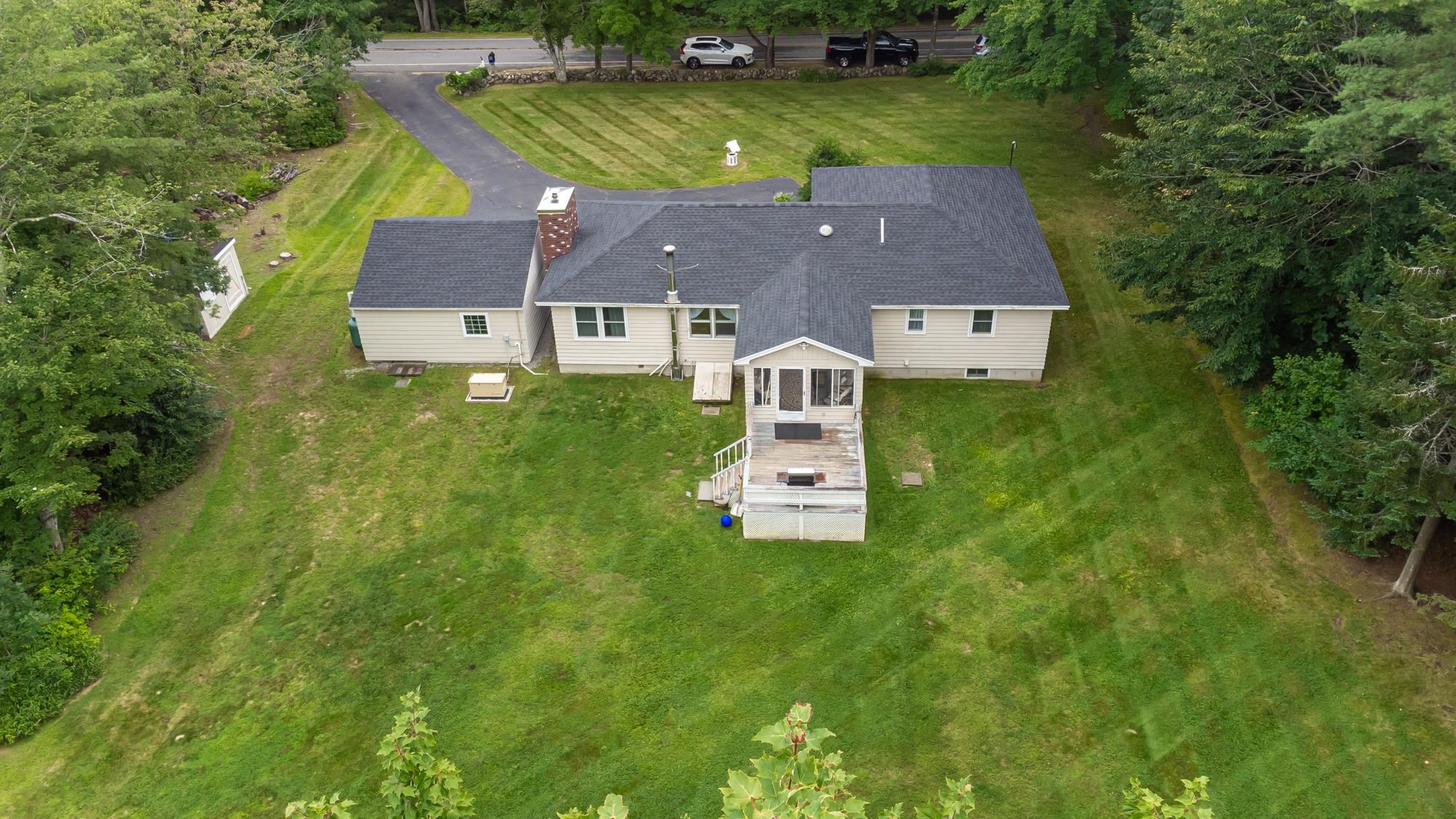 6 Allen Road Bow, NH 03304 - Photo 4 of 40