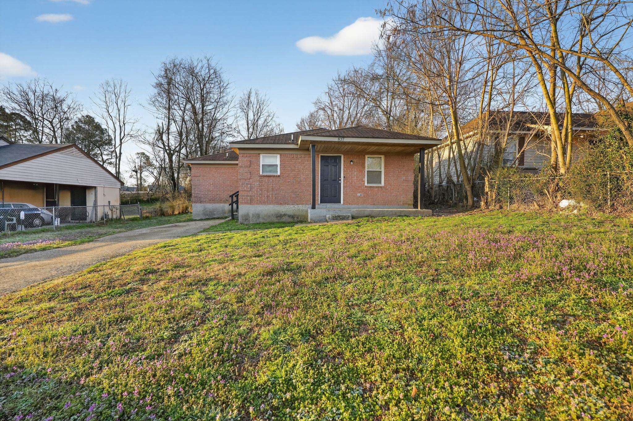 837 Pitney Lane Memphis, TN 38127 - Photo 1 of 33