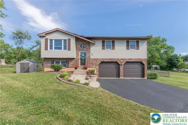 $424,900 | 1521 Derhammer Street, Easton, PA 18040