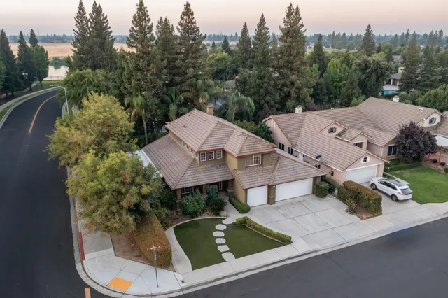 $545,000 | 2776 Palo Alto Avenue, Clovis, CA 93611