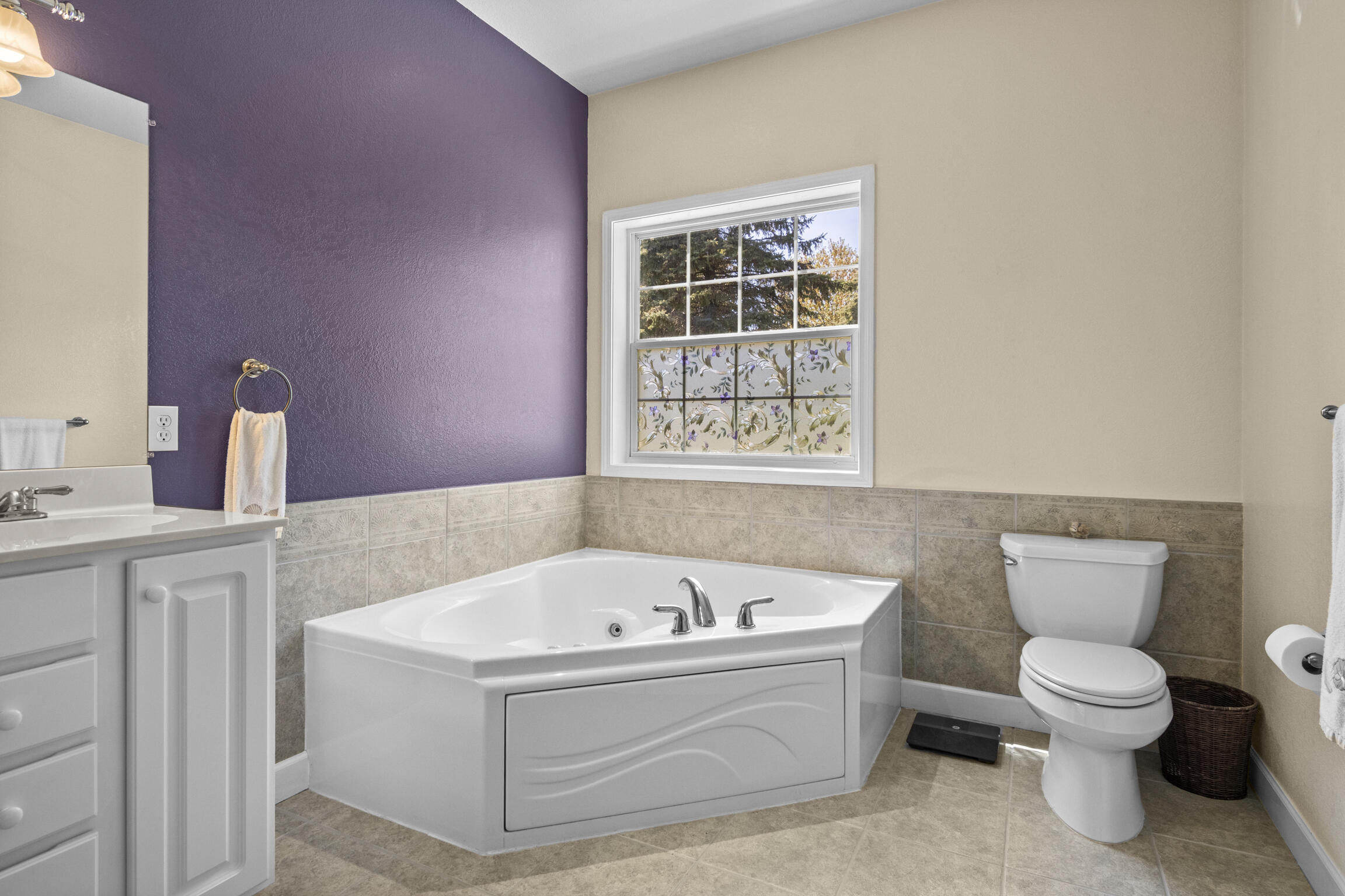 3846 Stone Ridge Drive Traverse City, MI 49684 - Photo 29 of 58 48-Scene-48