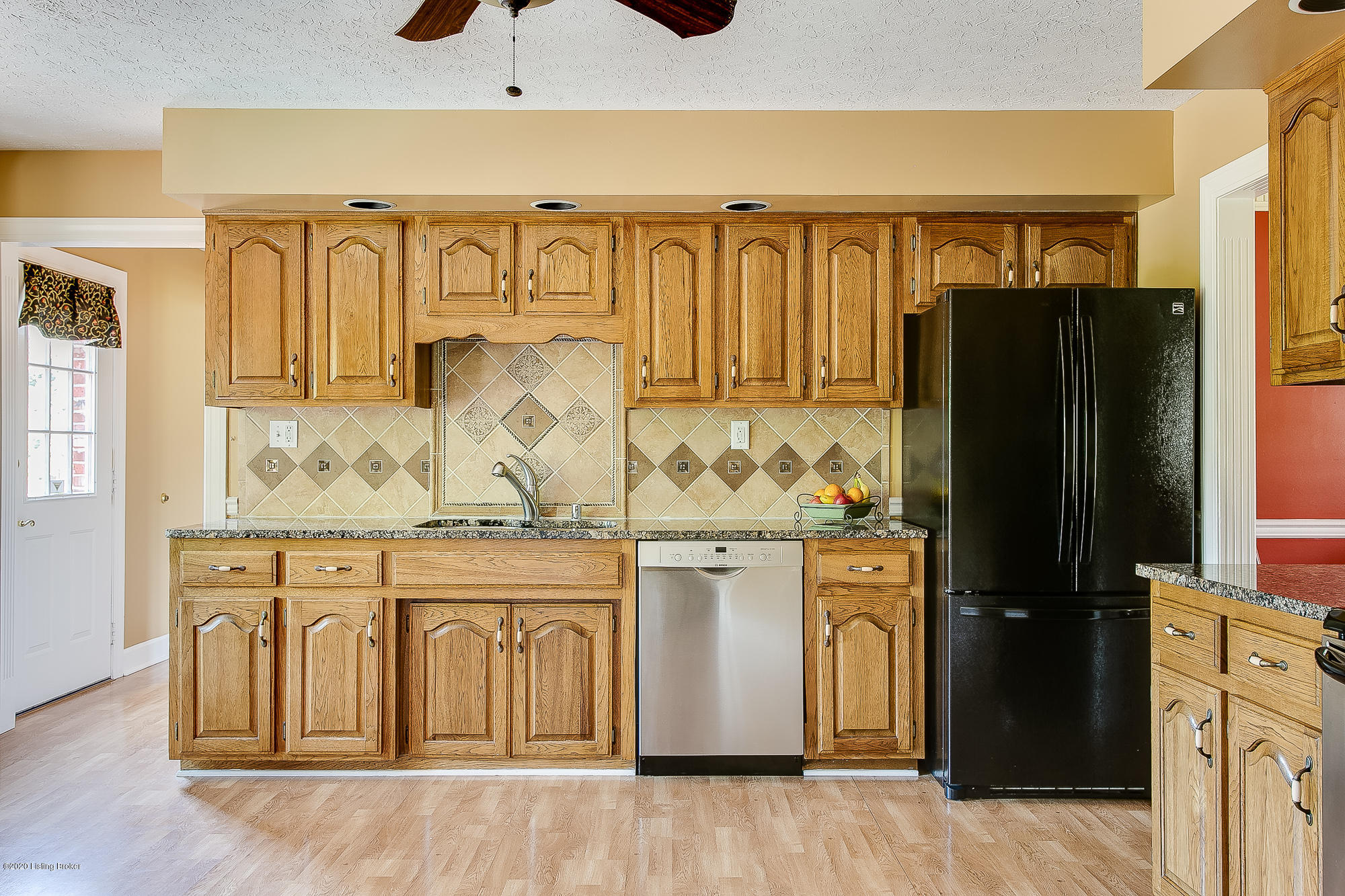 192 East Laurel River Road Shepherdsville, KY 40165 - Photo 29 of 86 192 E Laurel River Dr-28
