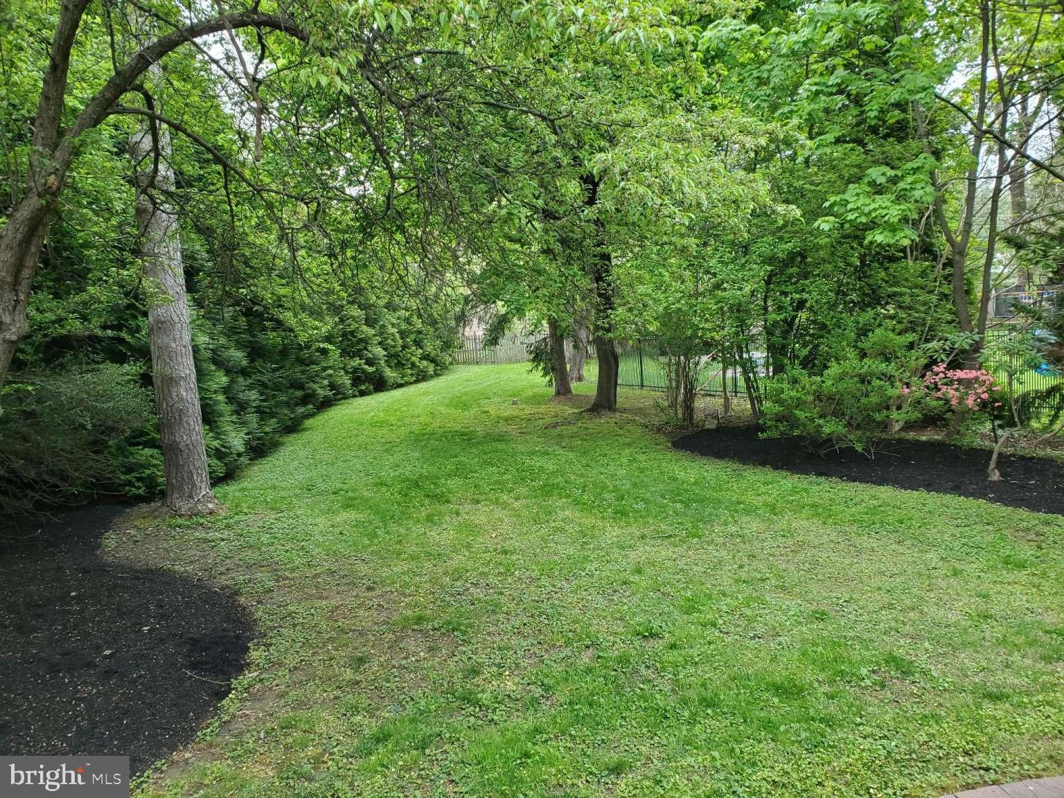 273 Strafford Avenue Wayne, PA 19087 - Photo 36 of 42 a view of an beautiful outdoor space