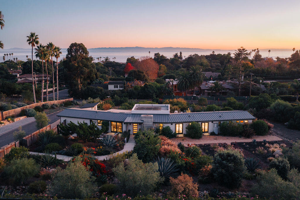 415 Yankee Farm Road Santa Barbara, CA 93109 - Photo 2 of 25 Sunset Coastal Panorama
