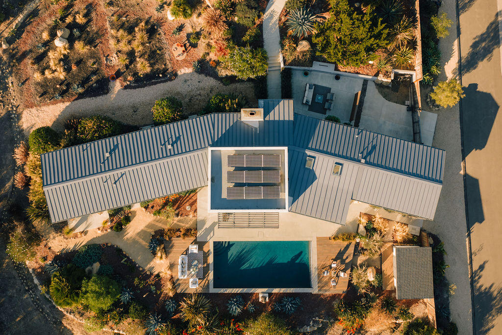 415 Yankee Farm Road Santa Barbara, CA 93109 - Photo 24 of 25 a view of balcony with wooden floor