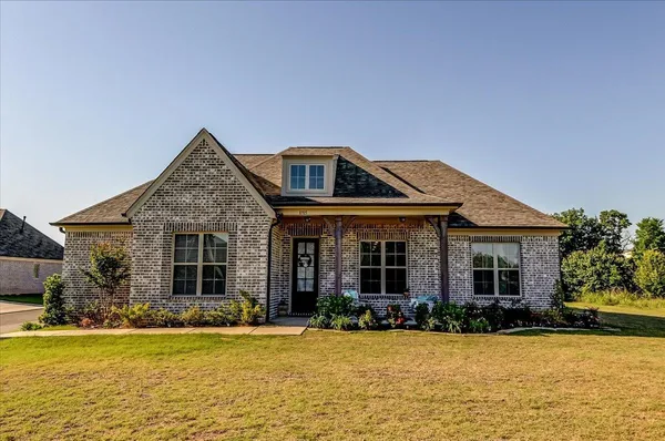 $359,900 | 8705 Bedfordshire Drive, Bartlett, TN 38133