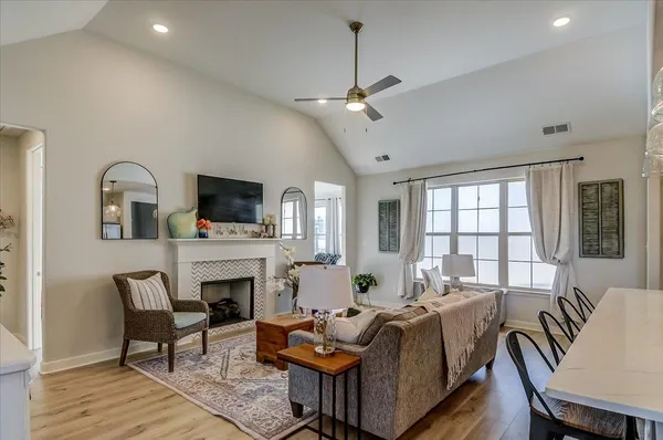 $359,900 | 8705 Bedfordshire Drive, Bartlett, TN 38133