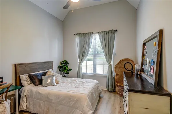 $359,900 | 8705 Bedfordshire Drive, Bartlett, TN 38133